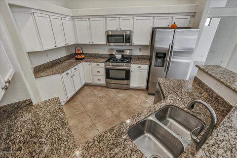 2003 E Beautiful Ln, Phoenix, AZ 85042 photo 3