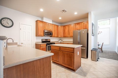 895 W Juniper Ave, Gilbert, AZ 85233 photo 8
