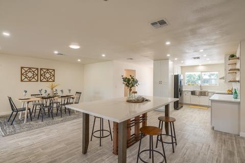 3832 E Cholla St, Phoenix, AZ 85028 photo 4