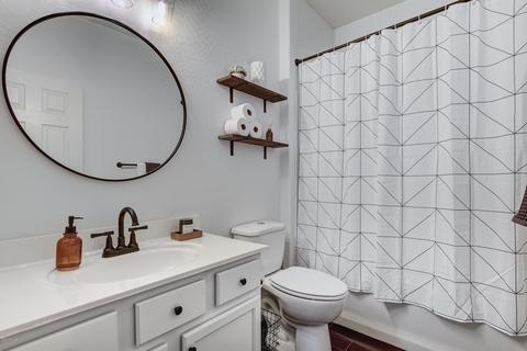946 E Wimpole Ave, Gilbert, AZ 85297 photo 5