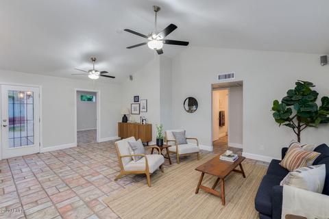 1220 E Wickieup Ln, Phoenix, AZ 85024 photo 9