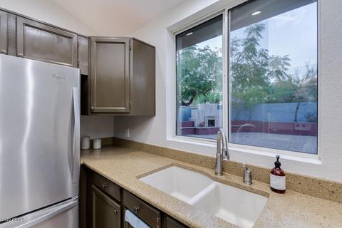 1220 E Wickieup Ln, Phoenix, AZ 85024 photo 23