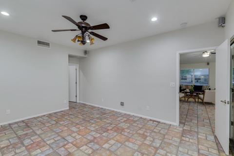 1220 E Wickieup Ln, Phoenix, AZ 85024 photo 29
