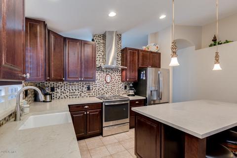 1036 E Mountain Vista Dr, Phoenix, AZ 85048 photo 3