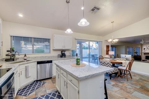807 S Copper Key Ct, Gilbert, AZ 85233 photo 38