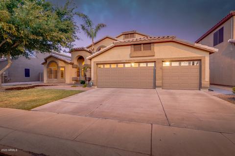 807 S Copper Key Ct, Gilbert, AZ 85233 photo 3