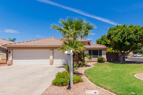 608 W Douglas Ave, Gilbert, AZ 85233 photo 1