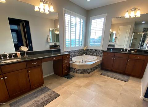 3760 E Matthew Dr, Phoenix, AZ 85050 photo 14