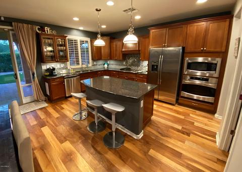 3760 E Matthew Dr, Phoenix, AZ 85050 photo 6