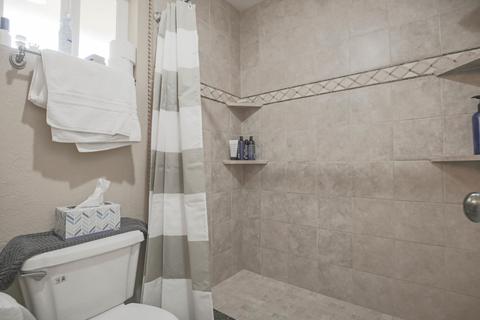 30 E Harmont Dr, Phoenix, AZ 85020 photo 29