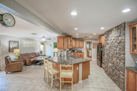30 E Harmont Dr, Phoenix, AZ 85020 photo 13