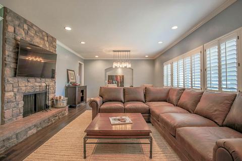 30 E Harmont Dr, Phoenix, AZ 85020 photo 4