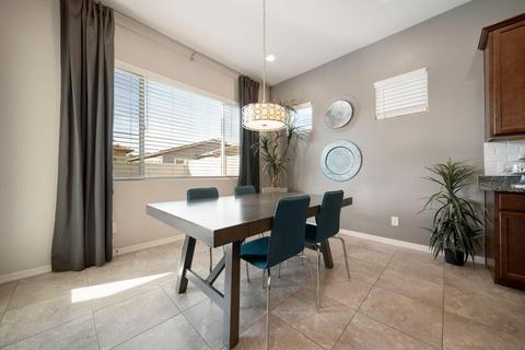 10558 E Simone Ave, Mesa, AZ 85212 photo 9