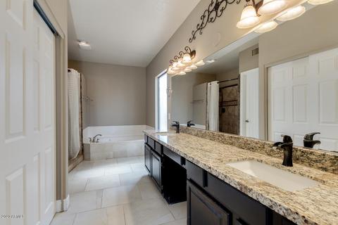 432 E Stonebridge Dr, Gilbert, AZ 85234 photo 24