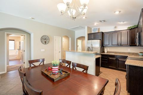 3615 S Weaver Cir E, Gilbert, AZ 85297 photo 8