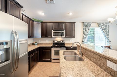 3615 S Weaver Cir E, Gilbert, AZ 85297 photo 5