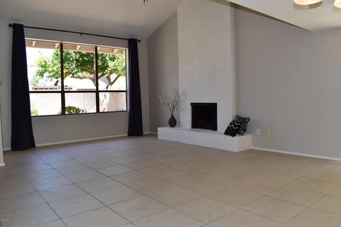 1611 E Candlestick Dr, Tempe, AZ 85283 photo 8