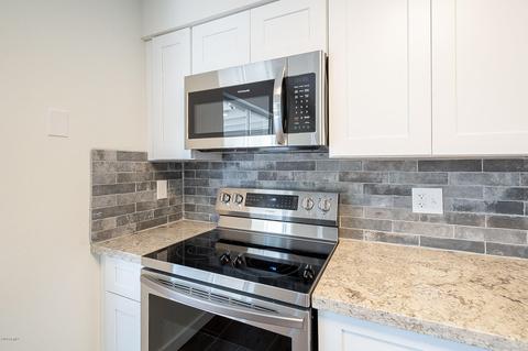 3306 E Helena Dr, Phoenix, AZ 85032 photo 9