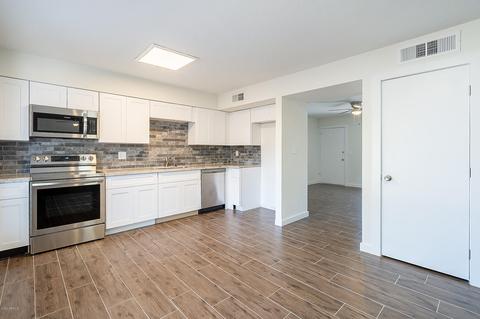 3306 E Helena Dr, Phoenix, AZ 85032 photo 7