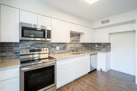 3306 E Helena Dr, Phoenix, AZ 85032 photo 8