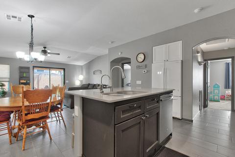 3860 E Sundance Ave, Gilbert, AZ 85297 photo 16