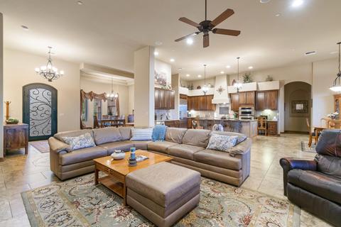8451 E Regina Cir, Mesa, AZ 85207 photo 15