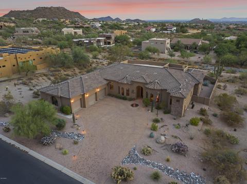 8451 E Regina Cir, Mesa, AZ 85207 photo 4