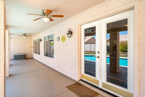 3320 E Wickieup Ln, Phoenix, AZ 85050 photo 29