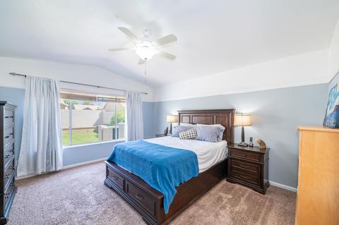 3320 E Wickieup Ln, Phoenix, AZ 85050 photo 5