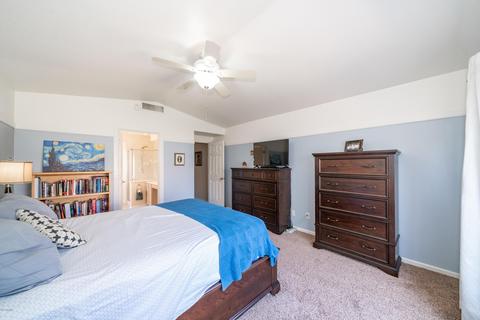3320 E Wickieup Ln, Phoenix, AZ 85050 photo 19