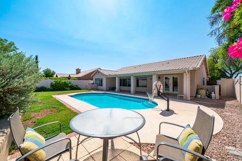 3320 E Wickieup Ln, Phoenix, AZ 85050 photo 33