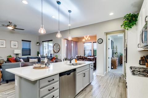 340 N 79th Pl, Mesa, AZ 85207 photo 8