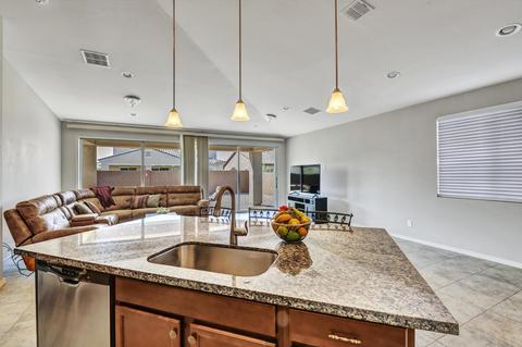 10213 E Theorem Dr, Mesa, AZ 85212 photo 10