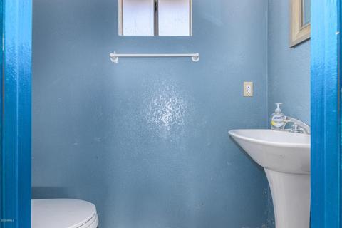 3643 E Beverly Ln, Phoenix, AZ 85032 photo 13