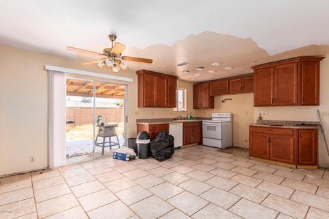 3643 E Beverly Ln, Phoenix, AZ 85032 photo 7