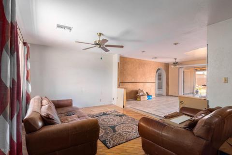 3643 E Beverly Ln, Phoenix, AZ 85032 photo 4