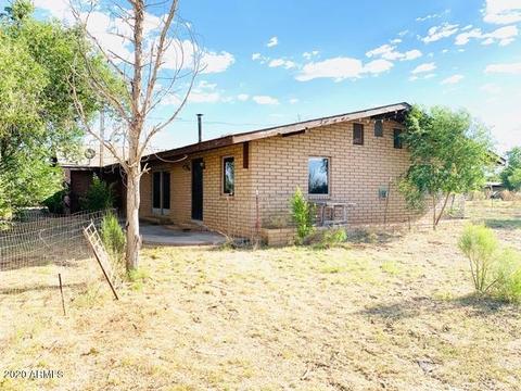 1368 E Woods Ln, Pearce, AZ 85625 photo 3