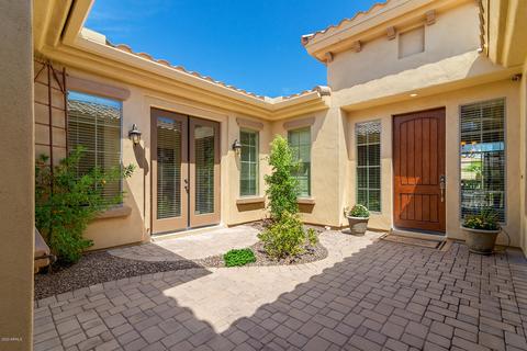 4286 E Santa Fe Ln, Gilbert, AZ 85297 photo 4