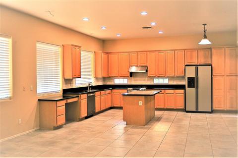 676 E Julian Dr, Gilbert, AZ 85295 photo 15