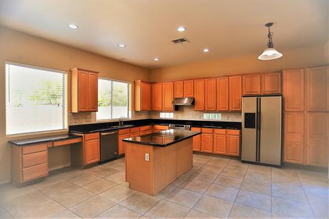 676 E Julian Dr, Gilbert, AZ 85295 photo 17