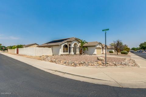 2232 E Smoke Tree Rd, Gilbert, AZ 85296 photo 2