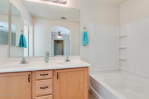 4659 E Laurel Ave, Gilbert, AZ 85234 photo 14