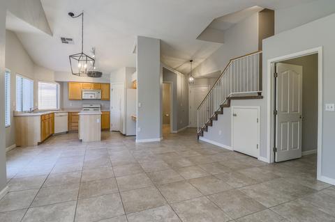 512 W Harvard Ave, Gilbert, AZ 85233 photo 4