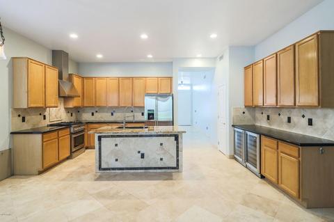 5010 E Robin Ln, Phoenix, AZ 85054 photo 9