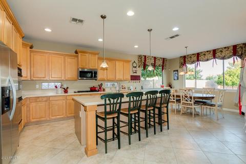611 E Julian Dr, Gilbert, AZ 85295 photo 8