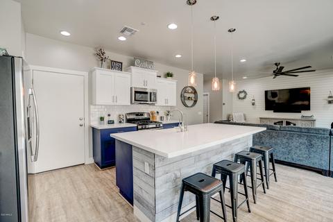8614 E Fox St, Mesa, AZ 85207 photo 6