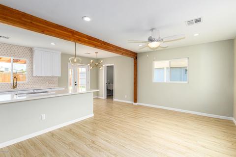 1832 E Pinchot Ave, Phoenix, AZ 85016 photo 2