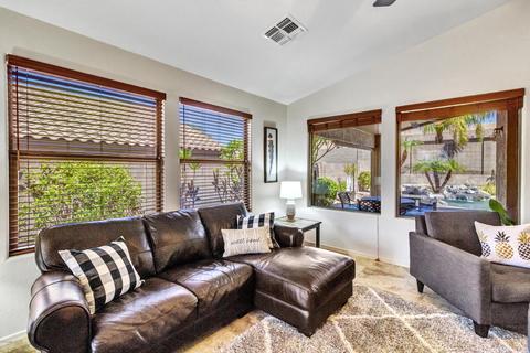 9112 E Hillview Cir, Mesa, AZ 85207 photo 7