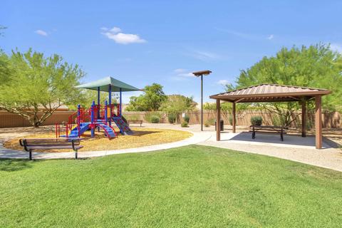 9112 E Hillview Cir, Mesa, AZ 85207 photo 3