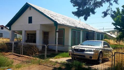 313 Park Ave, Bisbee, AZ 85603 photo 2